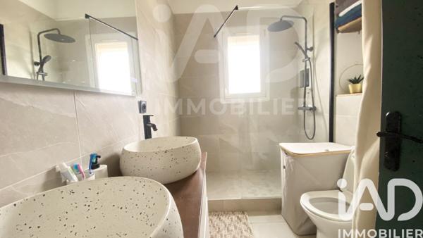 Appartement à vendre 4 pièces 74 m² Nîmes