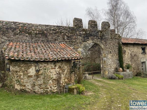 Propriete 12 pièce(s) 8 chambre(s) 388 m²