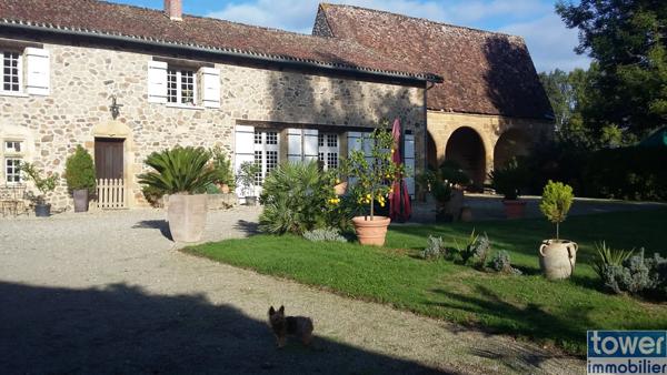 Propriete 12 pièce(s) 8 chambre(s) 388 m²