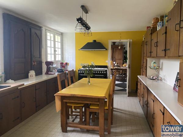 Propriete 12 pièce(s) 8 chambre(s) 388 m²