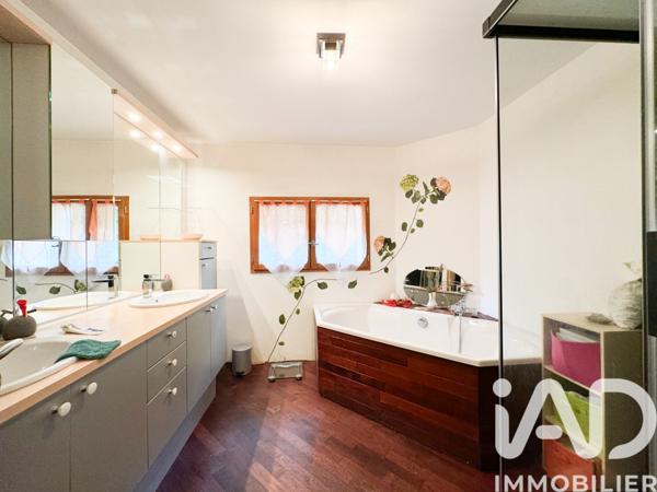 Maison à vendre 4 pièces 140 m² Tournefeuille