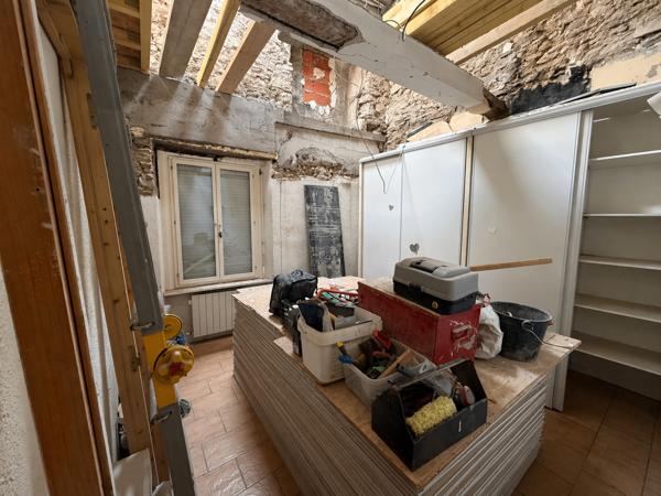 ESCALES : Maison de village de 139m² à rénover avec un fort potentiel
