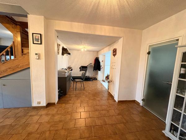 Maison de ville avec local de 110 m² – Neuville-lès-Dieppe