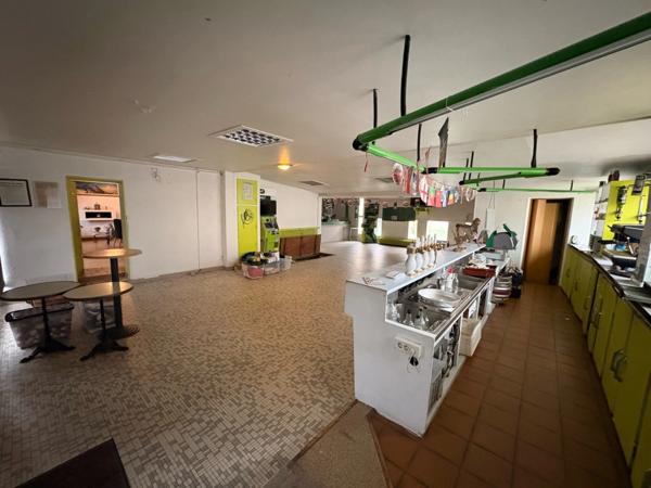 Maison de ville avec local de 110 m² – Neuville-lès-Dieppe