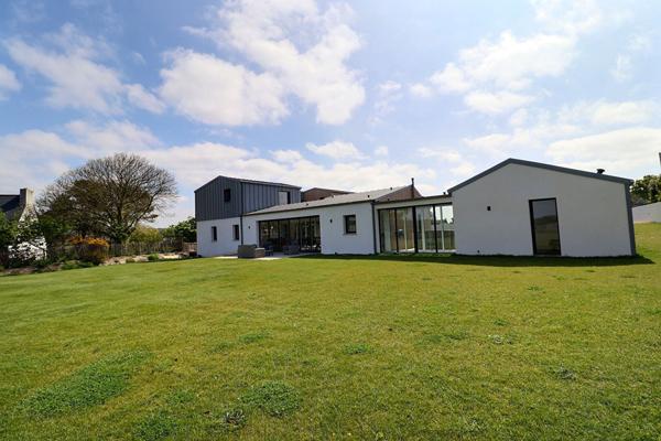Saint-Renan (29290) MAISON D’ARCHITECTE D’EXCEPTION – SAINT-RENAN
