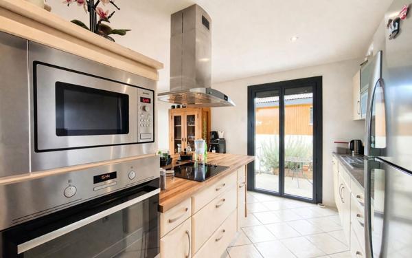 Maison à vendre    6 pièces •  Seynod