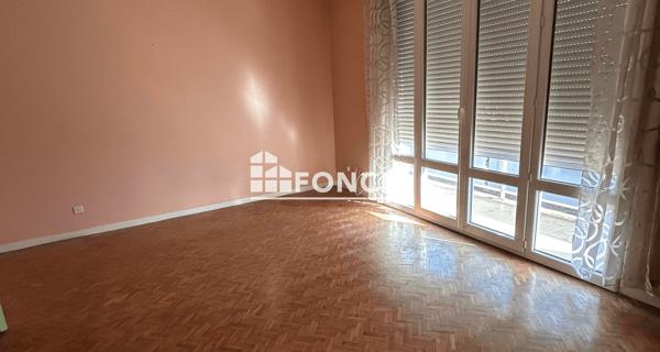 Location Appartement 3 pièces 76.27 m² - Saint-étienne 42100