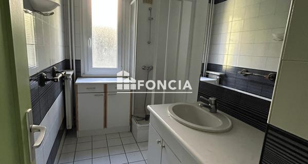 Location Appartement 3 pièces 76.27 m² - Saint-étienne 42100