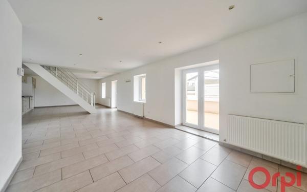 Appartement à vendre    4 pièces • 110 m2 Charnay-lès-Mâcon