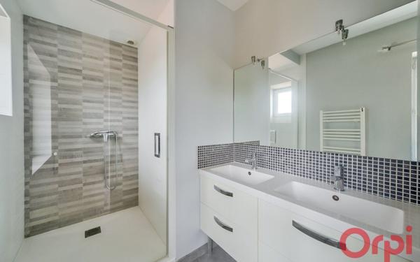 Appartement à vendre    4 pièces • 110 m2 Charnay-lès-Mâcon