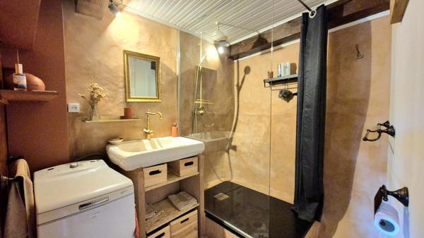 Maison en pierres avec terrasse RIA SIRACH (66)
