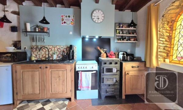 Maison en pierres avec terrasse RIA SIRACH (66)