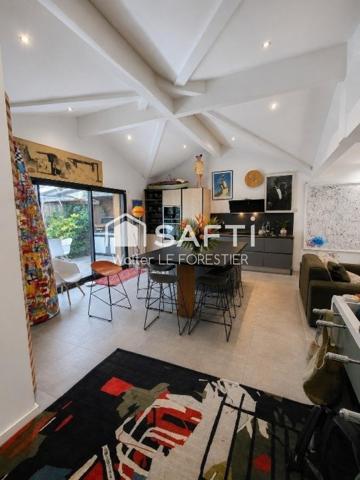 VILLA  PRESTIGE DE 4 CHAMBRES AVEC PISCINE COUVERTE