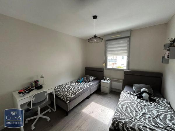 Appartement à louer 4 pièces 73.42m²