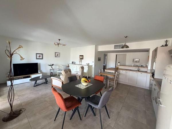 Appartement  5 pièce(s) 98.71 m2       DEUX  GRANDE TERRASSE  + GARAGE