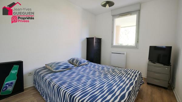 Roseraie  - T4 de 81 m² avec terrasse de 20 m², piscine et 2 places boxés