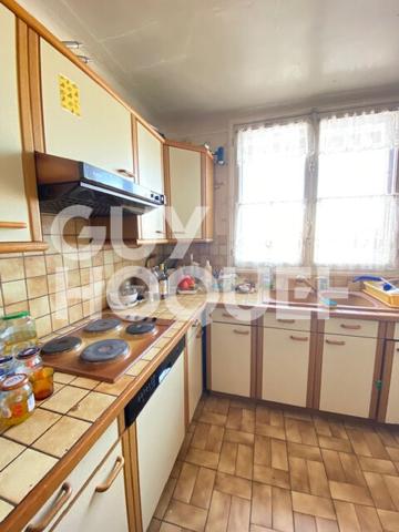 Appartement Stains 5 pièce(s) 89 m2