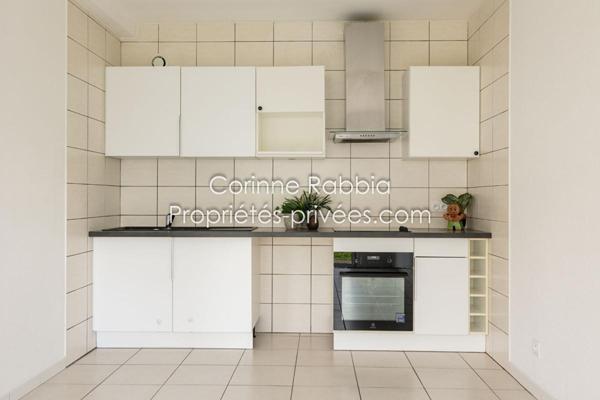 Maison 100M²  avec garage de 20m²