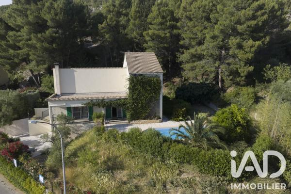 Maison à vendre 7 pièces 151 m² Aramon