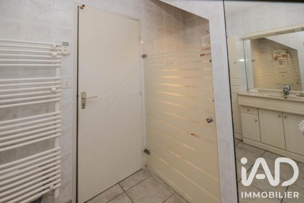 Maison à vendre 7 pièces 151 m² Aramon