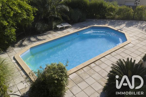 Maison à vendre 7 pièces 151 m² Aramon
