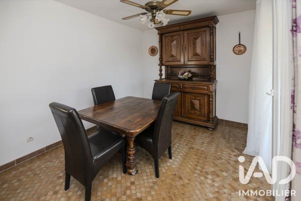 Maison à vendre 7 pièces 151 m² Aramon