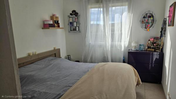 Maison 121 m² avec 5 chambres, piscine, panneaux solaires