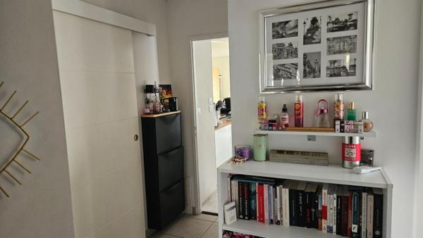 Maison 121 m² avec 5 chambres, piscine, panneaux solaires