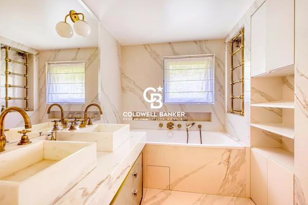 Appartement 8 pièces à vendre Neuilly sur Seine - 92200 / Réf: 22003-BC