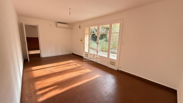 MAISON INDIVIDUELLE 7 PIECES 175 M²