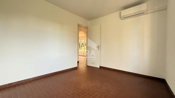 MAISON INDIVIDUELLE 7 PIECES 175 M²