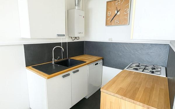 Appartement à vendre    3 pièces • 46,49 m2 Toulouse