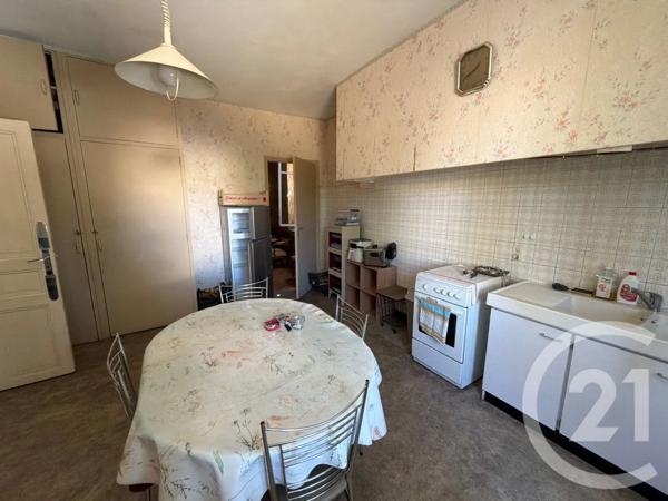 Appartement F3 à vendre  5 pièces - 113,69 m 2   CASTRES  - 81