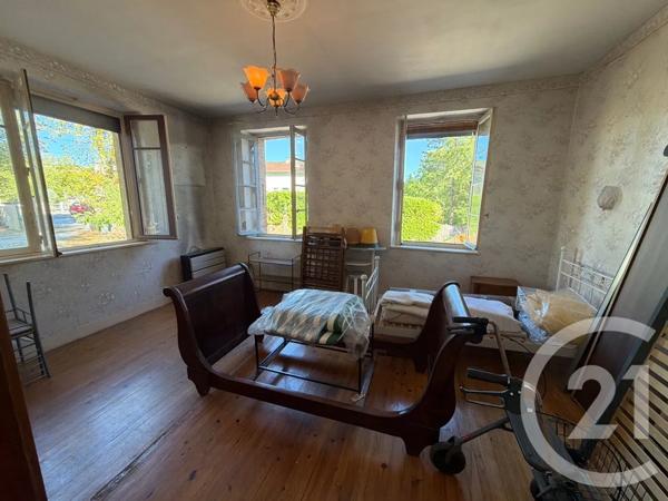 Appartement F3 à vendre  5 pièces - 113,69 m 2   CASTRES  - 81