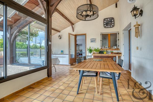 Maison avec dépendance à vendre à Sainte-Livrade-sur-Lot