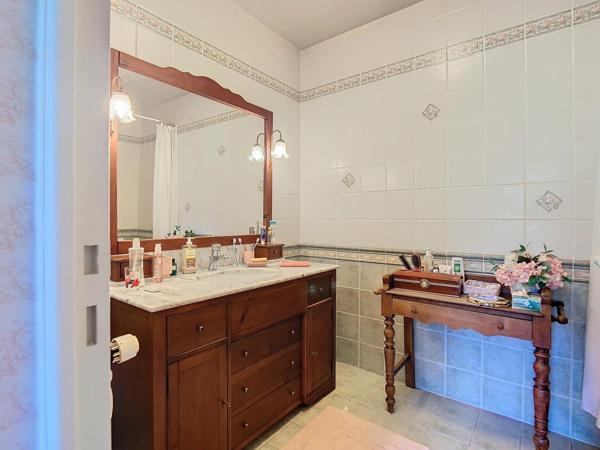 Maison 292 m² 8 pièces 1700 m² de terrain