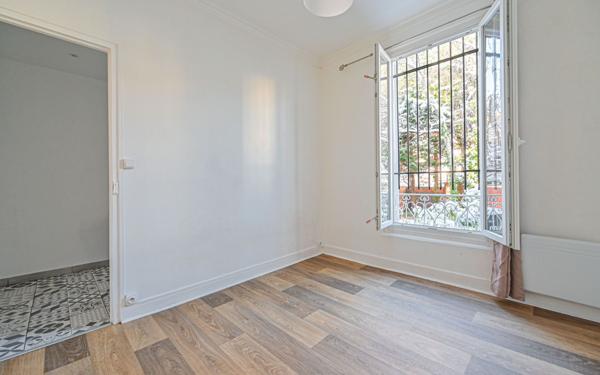 Appartement à vendre    1 pièce • 19 m2 Colombes