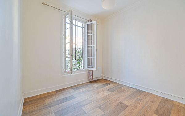 Appartement à vendre    1 pièce • 19 m2 Colombes