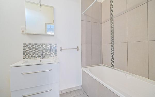 Appartement à vendre    1 pièce • 19 m2 Colombes