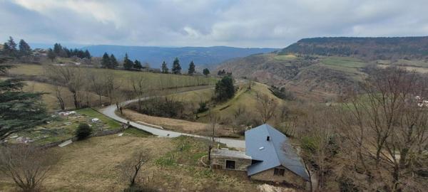 Maison à BARRE-DES-CEVENNES, 48400 - 6 pièces 167m²