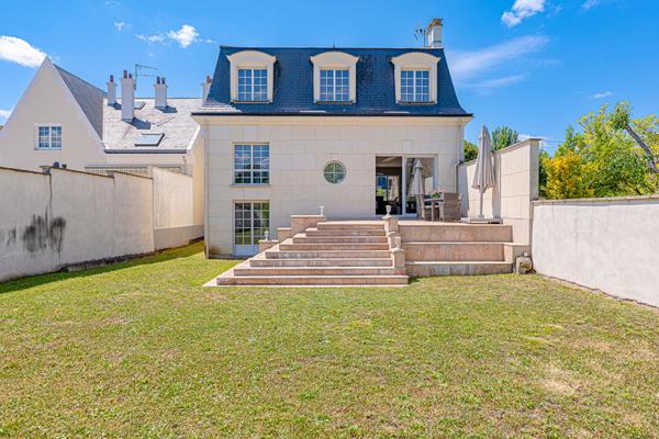 DEMEURE D'EXCEPTION CONTEMPORAINE !!!