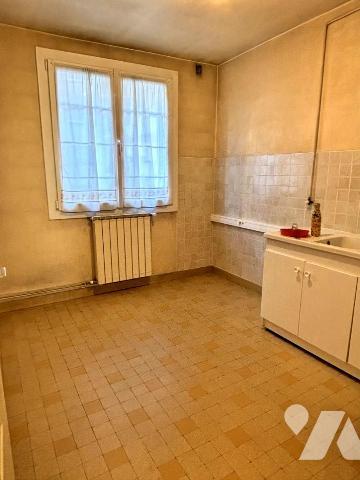 Grenoble, quartier diables bleus, 2P+C en étage, balcon