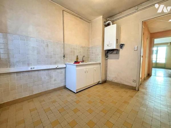 Grenoble, quartier diables bleus, 2P+C en étage, balcon