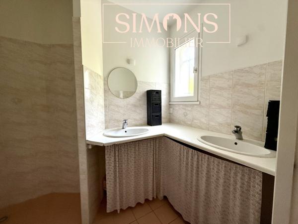 Maison familiale à moins de 20 minutes de La Rochelle 6 pièces 4 Chambres