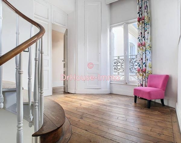 Maison à vendre 7 pièces de 284 m²