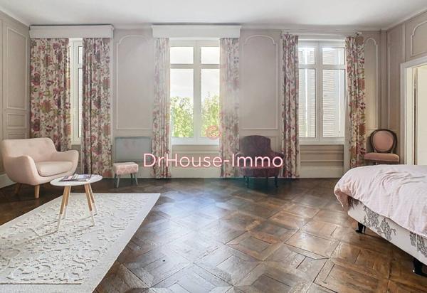 Maison à vendre 7 pièces de 284 m²