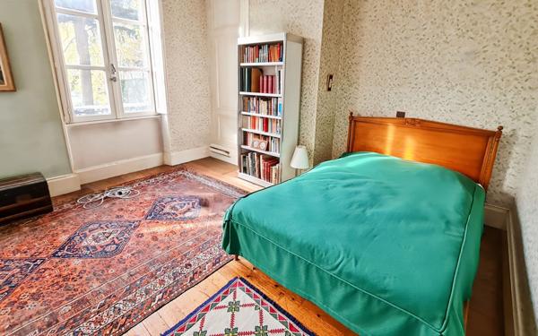 Maison à vendre    6 pièces • 253 m2 Agen