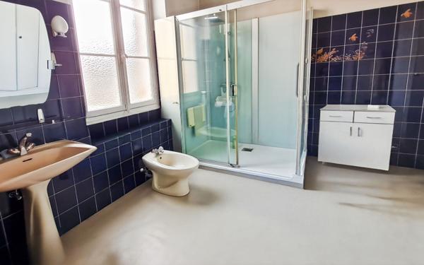 Maison à vendre    6 pièces • 253 m2 Agen