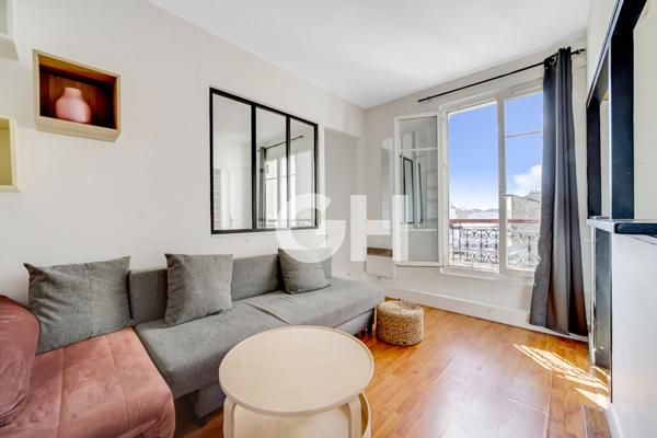 Maraîchers - deux pièces lumineux niché au 5ème étage