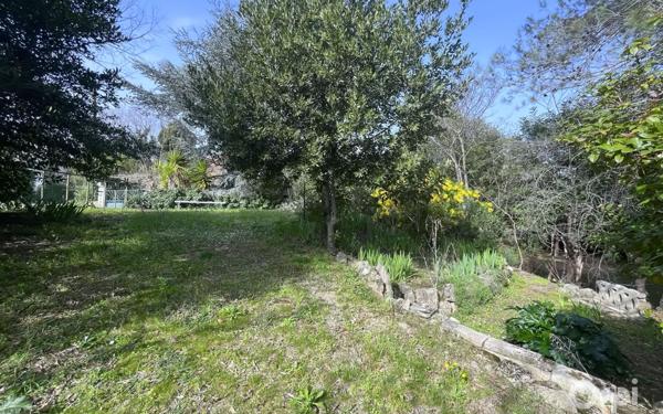 Maison à vendre    4 pièces •  Aigues-Vives